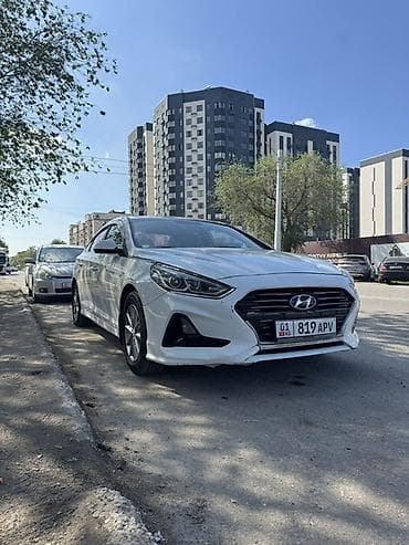 Hyundai Sonata: 2018 г., 2 л, Автомат, Газ, Седан