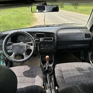 сиденья на гольф 3: Volkswagen Golf: 1992 г., 1.8 л, Механика, Бензин, Хэтчбэк — 6