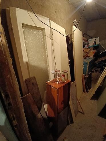 бу раковина с тумбой: Межкомнатная дверь, Б/у, Со стеклом, Двухстворчатая, Деревянная, Распашная, цвет - Белый — 1