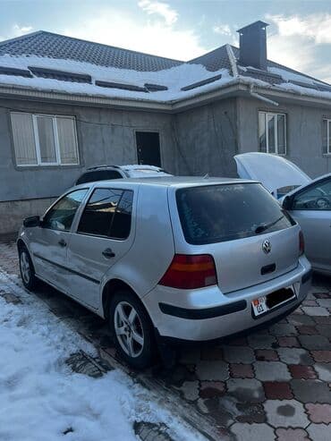 Продажа авто: Volkswagen Golf: 1998 г., 1.4 л, Механика, Бензин, Хэтчбэк — 4