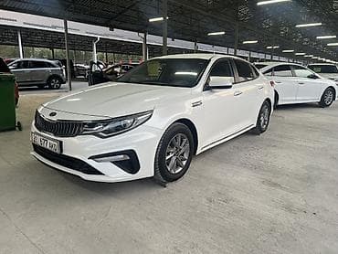 Kia K5: 2018 г., 2 л, Автомат, Газ, Седан