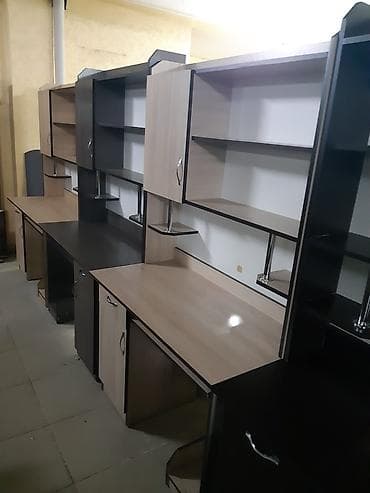 Продаю новый компютерный стол at lalafo.kg Продаю новый компютерный стол