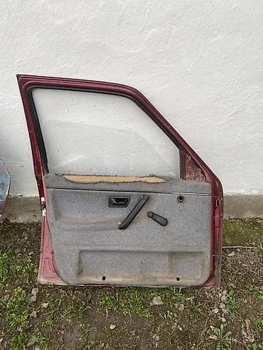 Автокосметика: Эшик Комплект Volkswagen, Колдонулган, Оригинал lalafo.kg да — 3 Автокосметика: Эшик Комплект Volkswagen, Колдонулган, Оригинал — 3