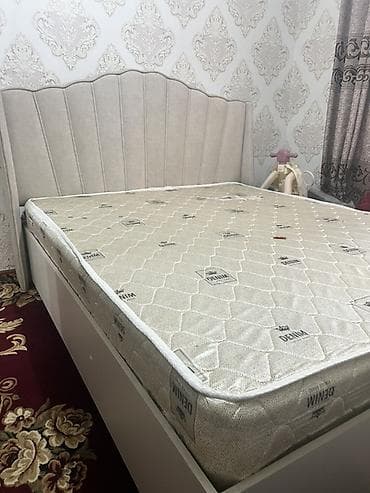 раскладушка кровать бу: Двуспальная кровать, Новый, С матрасом, длина - 200 см — 1