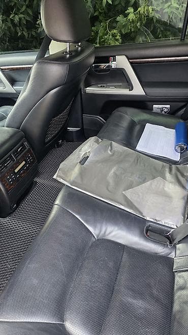 cruiser: Toyota Land Cruiser: 2013 г., 4.6 л, Автомат, Бензин, Внедорожник — 2