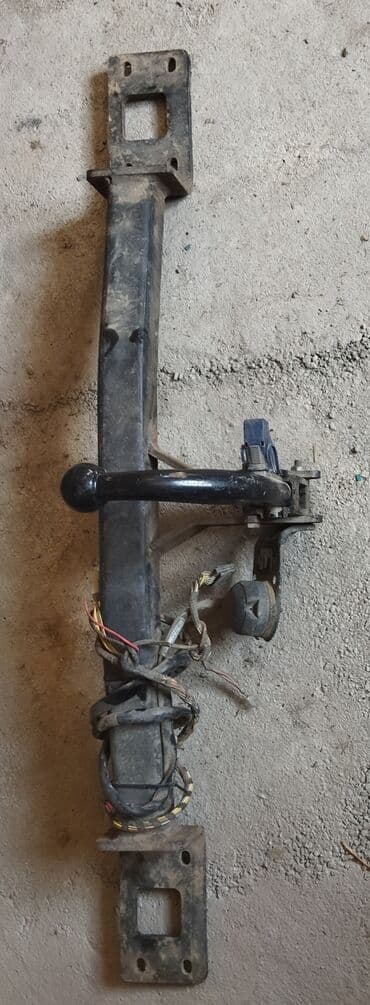 продаю не рабочий авто: Продаю фаркоп

На какое авто подходит не известно — 1