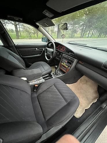 audu a4: Audi A6: 1996 г., 2.3 л, Ручные, Бензин, Седан — 5