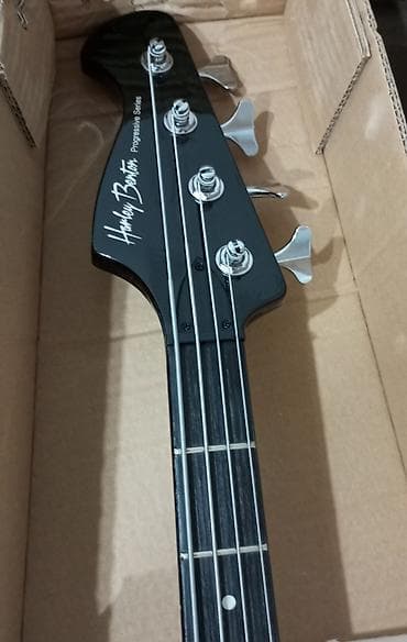Спорт и хобби: Бас гитара harley benton, progressive series ". Thunderbird — 4