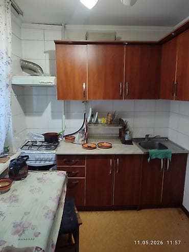 3 комнаты, С мебелью частично