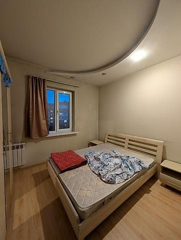 Нужна 1 девушка все условия есть, в зале живут 3 парней. Семейные не