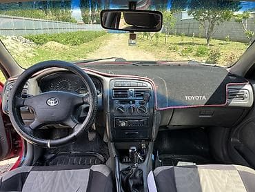 platz vitz: Toyota Avensis: 2000 г., 1.8 л, Механика, Бензин, Седан — 5