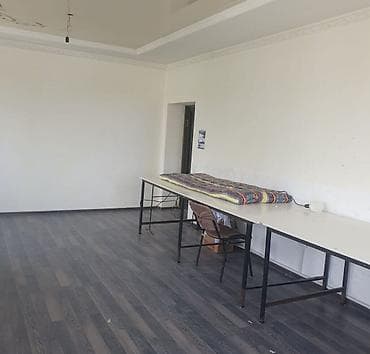 баткенский: 🏡 ПРОДАЁТСЯ 3-ЭТАЖНЫЙ КИРПИЧНЫЙ ДОМ! 🔥 💰 Цена: 490 000 $ 📍 Район — 9