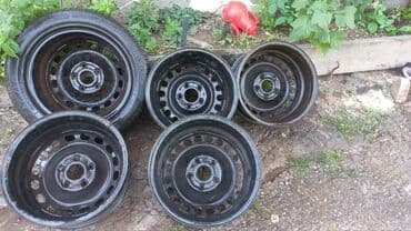 шипы для шины: Железные Диски R 15 Audi, отверстий - 5, Б/у — 5