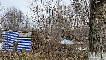 участок малаводный: 10 соток, Для строительства, Красная книга — 3