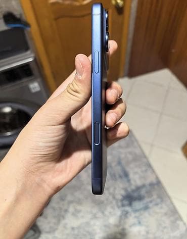 11 про новый: IPhone 17 Pro Max, Новый, 256 ГБ, Синий, Зарядное устройство, 100 % — 3
