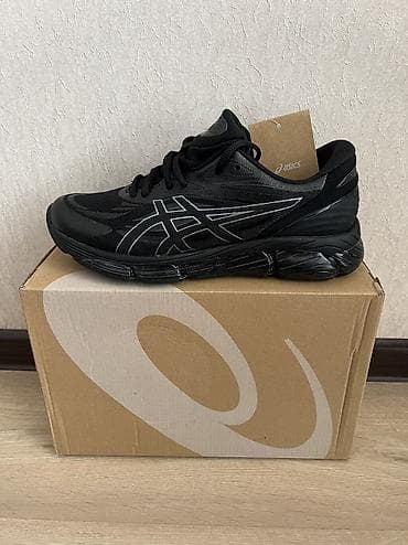 ecco 42: Мужские кроссовки, 42.5, 43, 42, Asics, Новый, цвет - Черный, Бесплатная доставка, Платная доставка, Самовывоз — 1