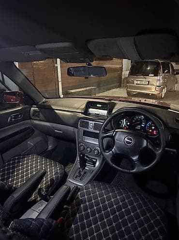 легаси 2004: Subaru Forester: 2003 г., 2 л, Автомат, Бензин, Кроссовер — 3