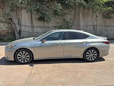 kia k2: Lexus ES: 2019 г., Гибрид, Седан — 3