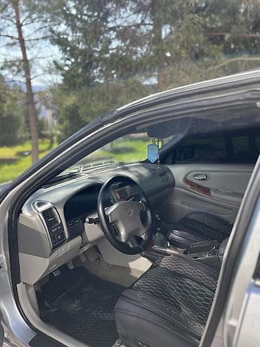 lexus sedan: Nissan Maxima: 2002 г., 2 л, Механика, Бензин, Седан — 10