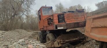 наборы ключей б у: Экскаватор, 1993 г., Дөңгөлөктүү — 2