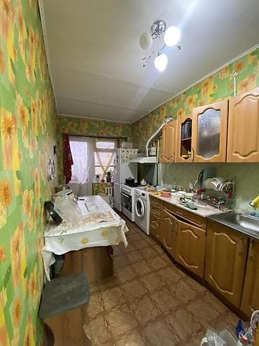 Продажа квартир: 4 комнаты, 57 м² — 1