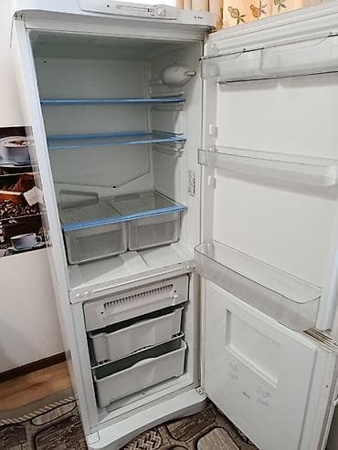 id 6: Холодильник Indesit, Двухкамерный — 1