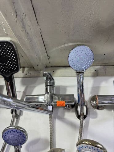 Смеситель для ванны с душевым комплектом. - Настенный смеситель с at lalafo.kg Смеситель для ванны с душевым комплектом. - Настенный смеситель с