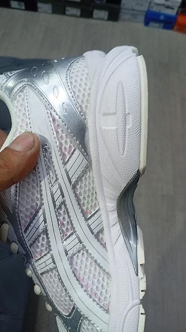 гель алоэ вера: Мужские кроссовки, 43, Asics, Новый, цвет - Белый — 4