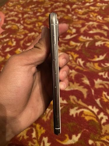 телефон айфон 10 бу: IPhone X, Серебристый — 3