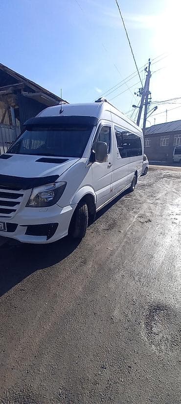 на спритер: Пассажирский микроавтобус Mercedes‑Benz Sprinter (длинная база — 3
