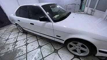 Транспорт: BMW 5 series: 1991 г., Седан — 7