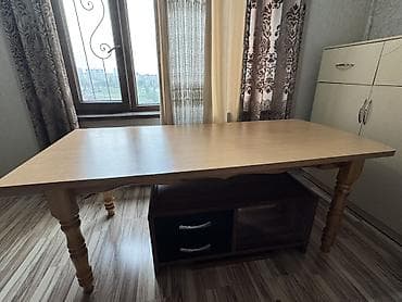 дамский стол: Стол для зала, Б/у, Не раскладной, Прямоугольный — 2