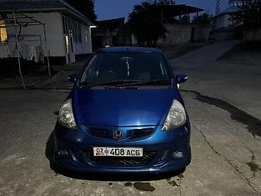 chevrolet blazer: Honda Fit: 2003 г., 1.5 л, Хэтчбэк — 1