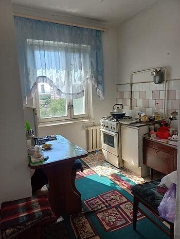 коубный дом: 3 комнаты, 61 м², 105 серия, 5 этаж, Старый ремонт — 7