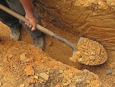 Окна на заказ: Земляные работы вручную - Копка траншей, котлованов, ям под — 1