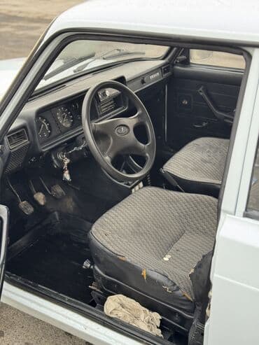 нива тайга бишкек: ВАЗ (ЛАДА) 2107: 2005 г., 1.6 л, Механика — 5