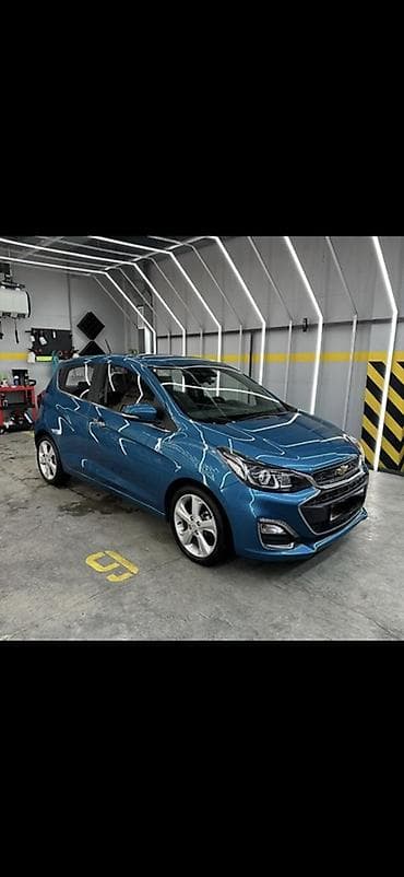 Chevrolet Spark: 2018 г., 1 л, Хэтчбэк