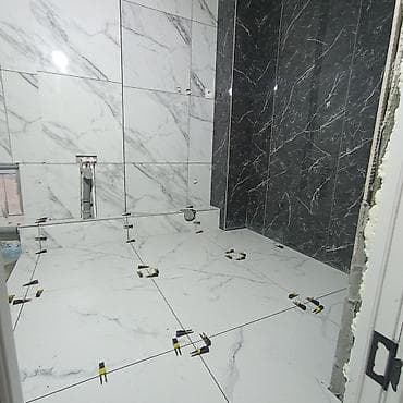кафел работа: Профессиональная укладка керамической плитки в ванных комнатах и — 10