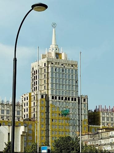 3 комнаты, 109 м², Филармония 14 этаж, ПСО (под самоотделку) — 1