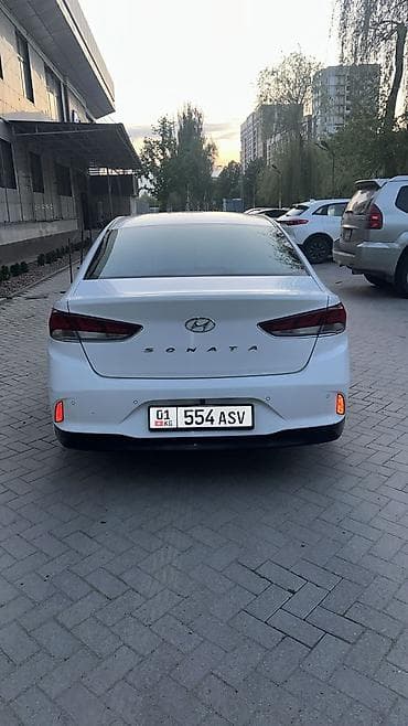 соната yf: Hyundai Sonata: 2018 г., Бензин, Седан — 3