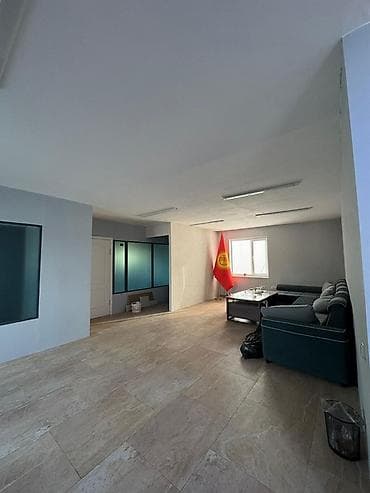 помещения под офис: Аренда офисов, 140 м², В административном здании, 1 линия, С отдельной кухней, С отдельным входом — 2