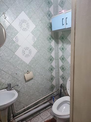 квартиры жалабад: 2 комнаты, 48 м², Киркомстром 105 серия, 1 этаж, Требуется ремонт — 10