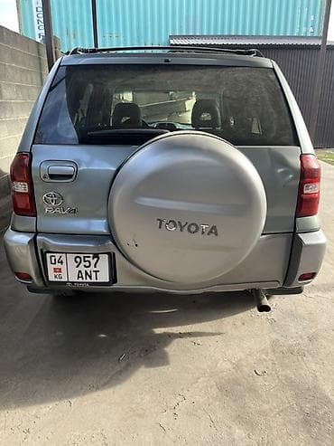 re sovio: Toyota RAV4: 2004 г., 2.3 л, Автомат, Бензин, Кроссовер — 5