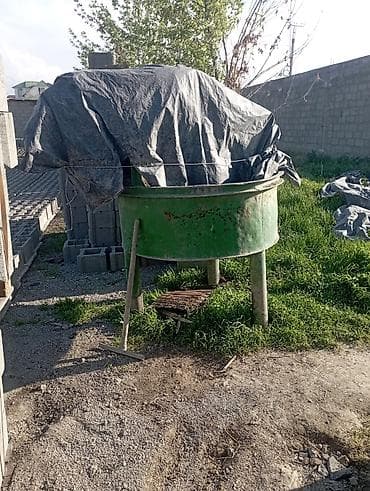 Вибропресс для производства строительных блоков + бетоносмеситель