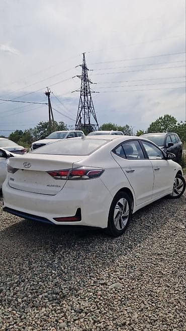 Продажа авто: Hyundai Elantra: 2020 г., 1.6 л, Автомат, Гибрид, Седан — 4