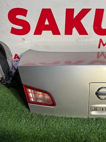 infinity i30: Крышка багажника Nissan, Б/у, Оригинал — 2