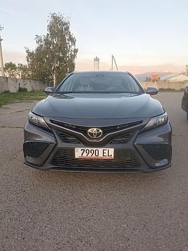 Toyota Camry: 2020 г., 2.5 л, Автомат, Седан