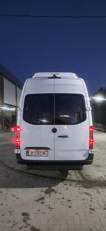 daf xf: Пассажирский микроавтобус Mercedes‑Benz Sprinter 18 мест (длинная — 5