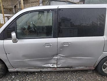 Дверь Задняя левая Honda