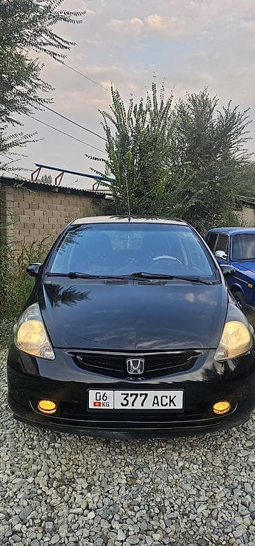 Honda Fit: 2004 г., 1.3 л, Автомат, Бензин, Хетчбек — 2
